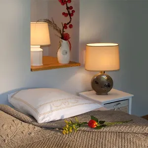 https://chambres-dhotes-les-cardabelles.midi-pyreneeshotels.com